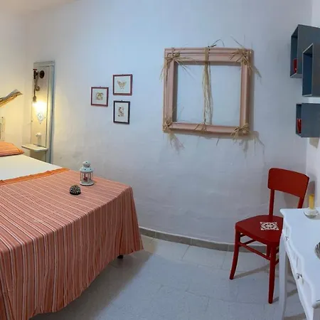 Casa Murales Murta Maria